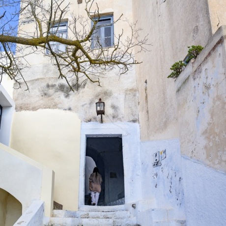 santorini-pyrgos-16